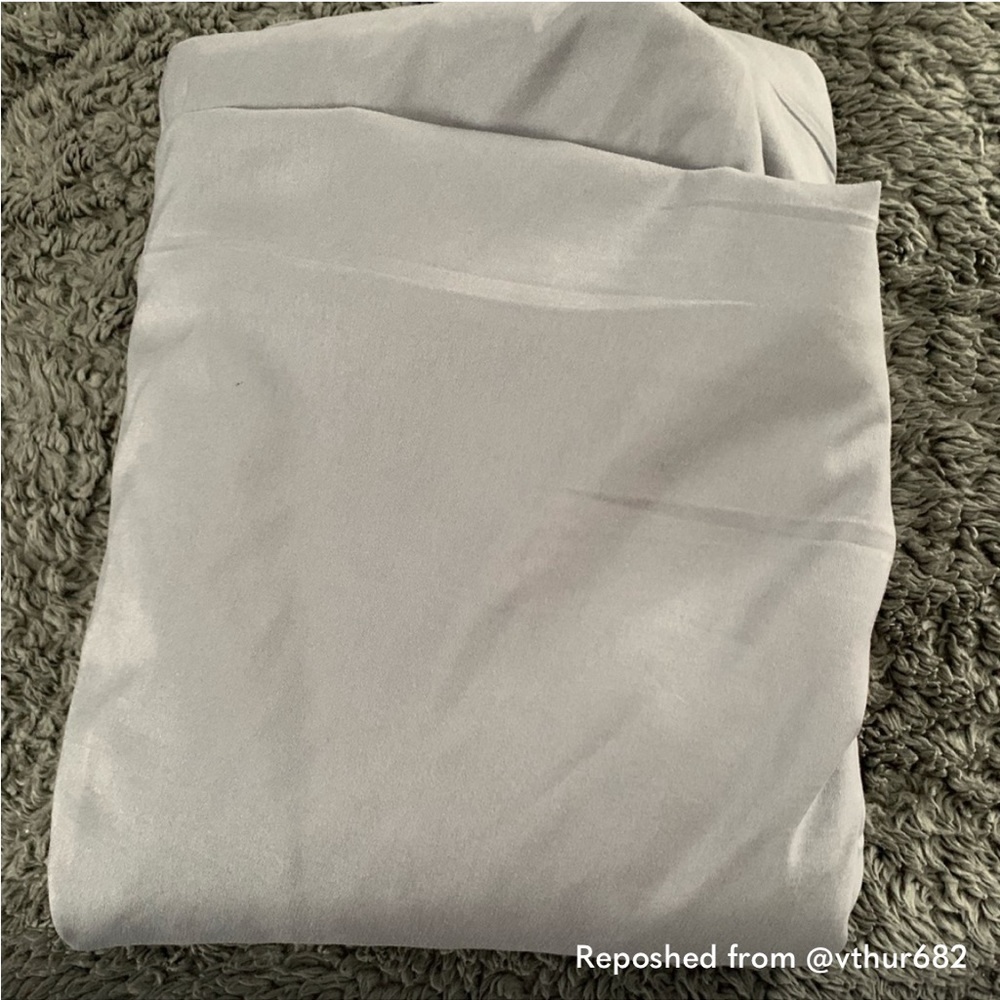 Amazon Basics Gray Queen Bed Skirt